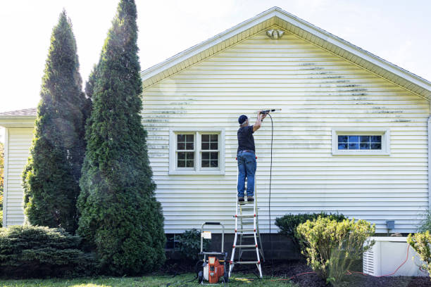 Best Roof Power Washing Services  in Rock Island, WA